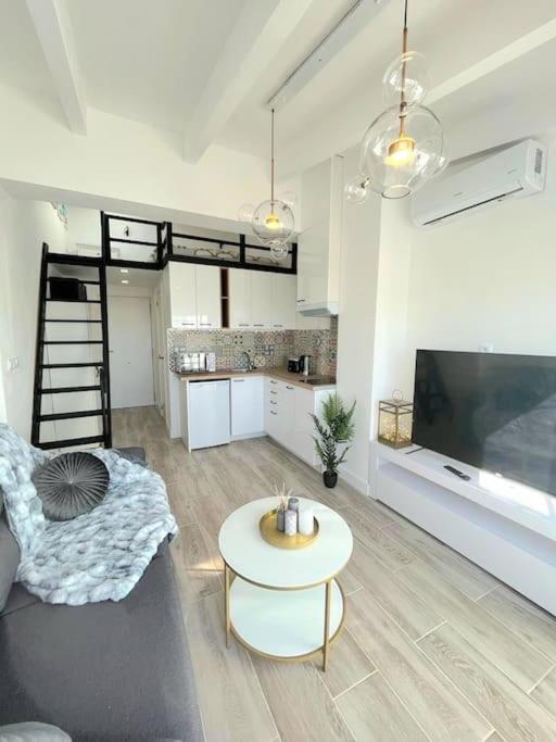 Belle Mar Sea View Studio Torrevieja Exterior photo
